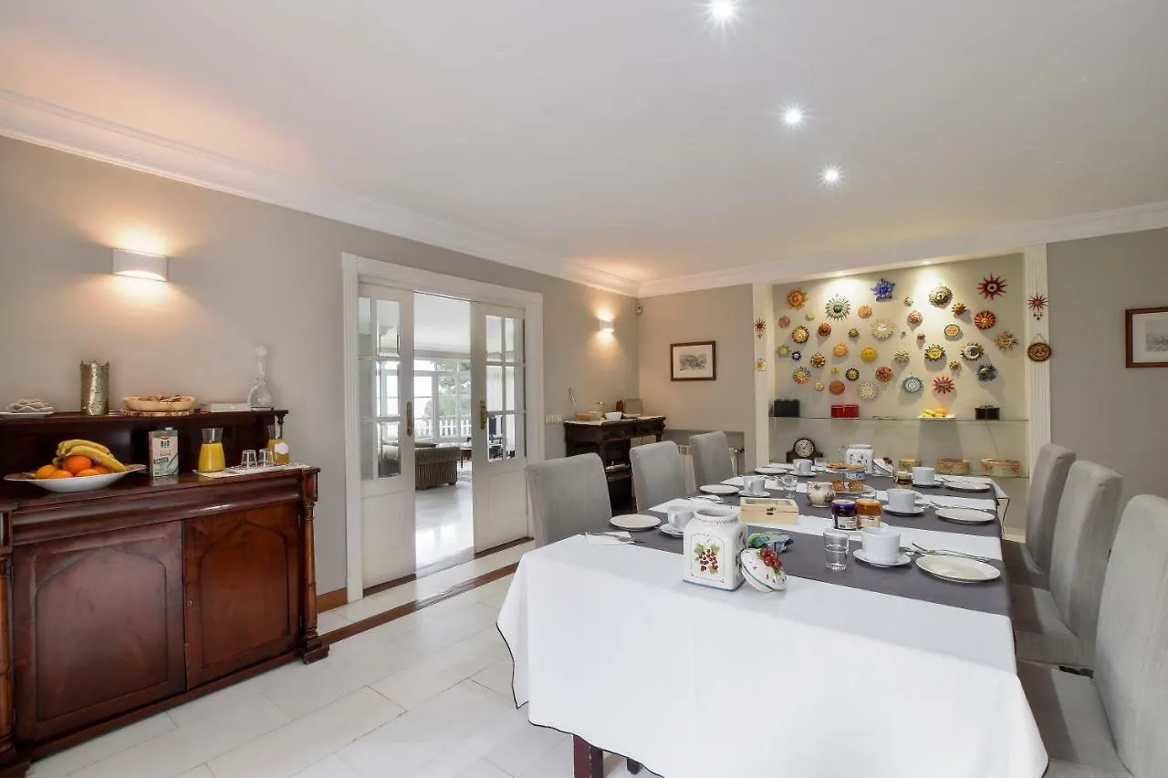 מאלגה Villa Antumalal B&B (Adults Only) לינה וארוחת בוקר